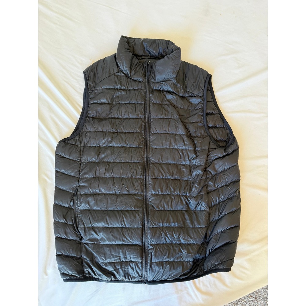 Uniqlo Ultra Light Down Vest Black Quilted Puffer Full Zip Mens Large